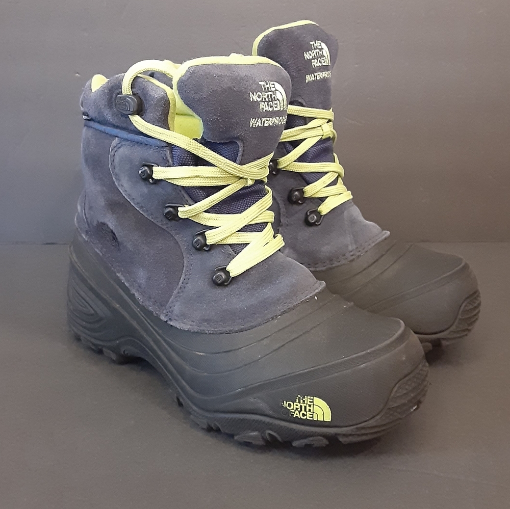NORTH FACE CHILKAT LACE 2 WATERPROOF 200GM LEATHER RUBBER WINTER  YOUTH SIZE 5